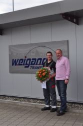 Weigand-Transporte gratuliert Dimitri Giesbrecht herzlich zur bestandenen Prüfung zum Berufskraftfahrer.